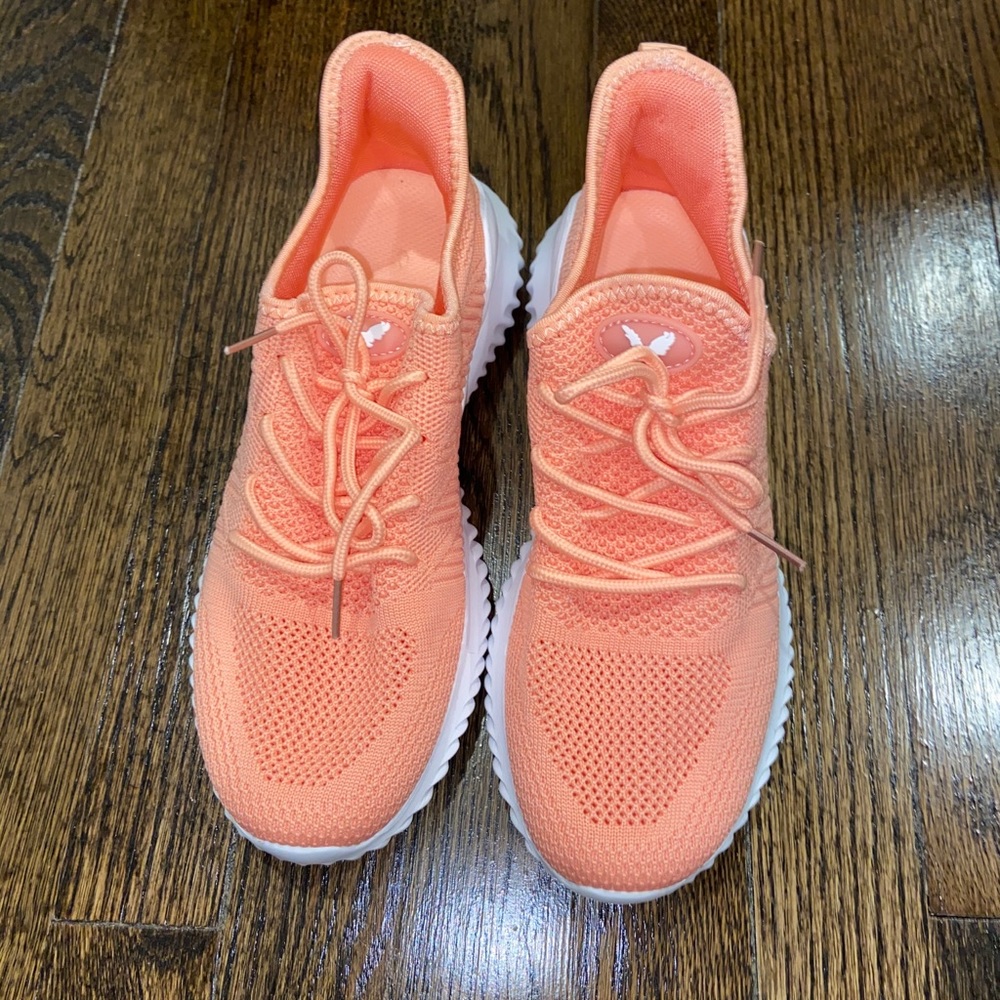 Brand New Women’s Running Shoes